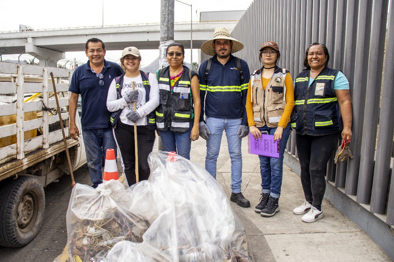 SE COORDINA BRIGADA DE LIMPIEZA PARA EVITAR INUNDACIONES EN MANZANILLO SE COORDINA BRIGADA DE LIMPIEZA PARA EVITAR INUNDACIONES EN MANZANILLO